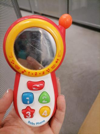 Hudobný telefone,