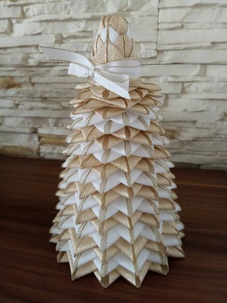 Nádherný vianočný stromček,