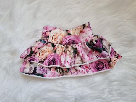 Kvetinová sukňa, 56