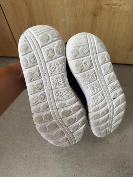 Lahucke tenisky na telesnu, decathlon,33