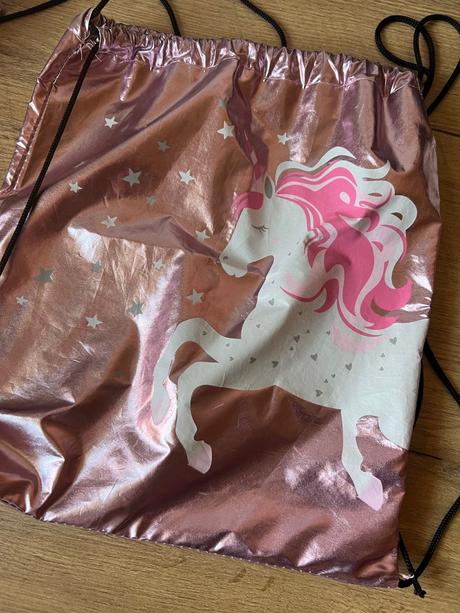 Vrecúško jednorožec, 