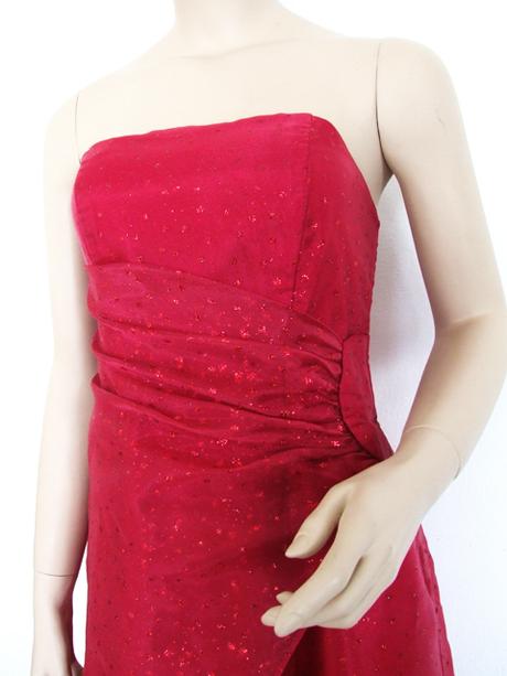 Spoločenské šaty, 34