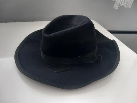 Dámsky klobúk, s