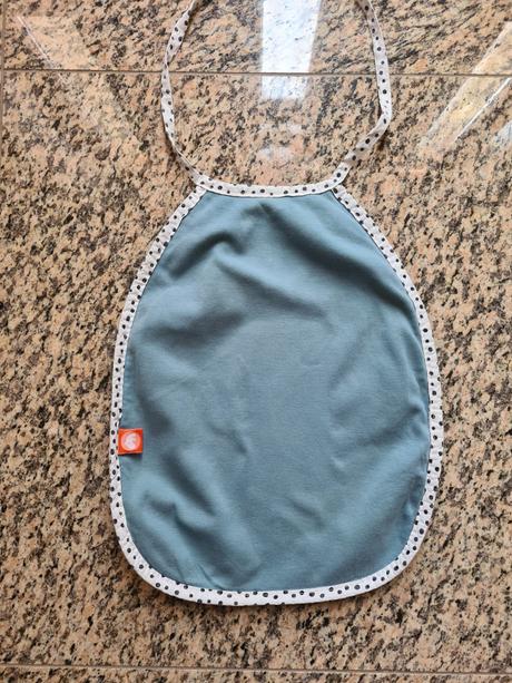 Done by deer maxi podbradník, 