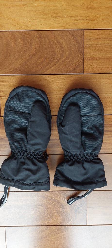 Lyžiarske rukavice, 140