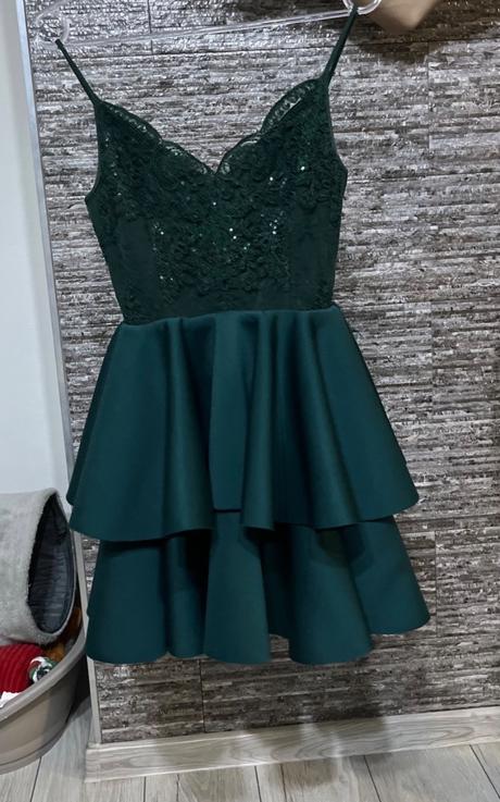 Tmavozelené spoločenské šaty, s