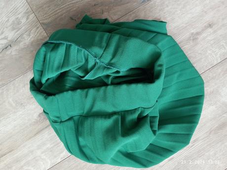 Skladaná sukňa (už s poštovným), s