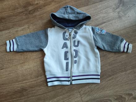 Mikinka gaudi, gaudi,80