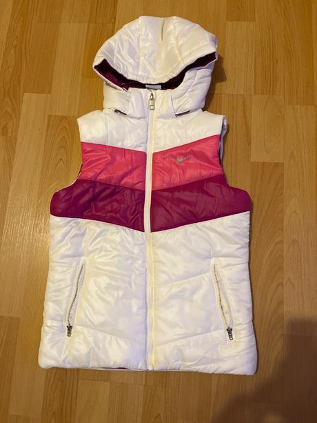 Nike vesta 140-152cm, nike,140