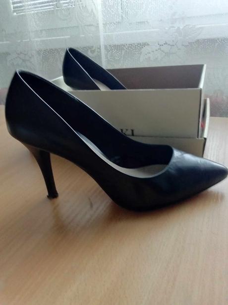 Lodičky, lasocki,38