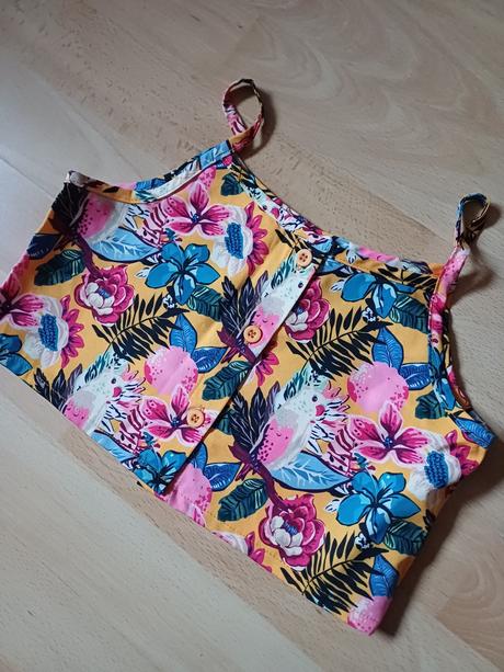 Farebny crop top shein, 116