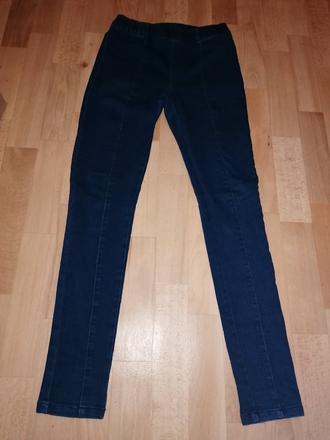 Leginsy v dzinsovom vzhlade, 38