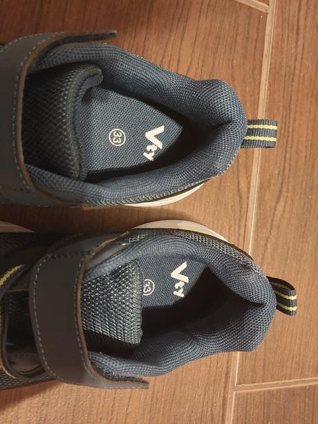 Tenisky top stav 33, deichmann,33