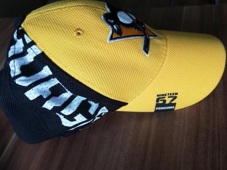 Šiltovka pitsburg l/xl, reebok,l