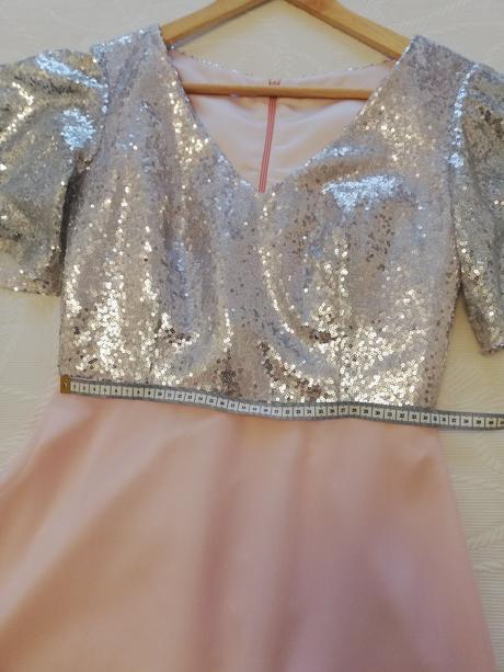 Spoločenské šaty, s