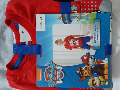 Balík oblečenia, 122–134