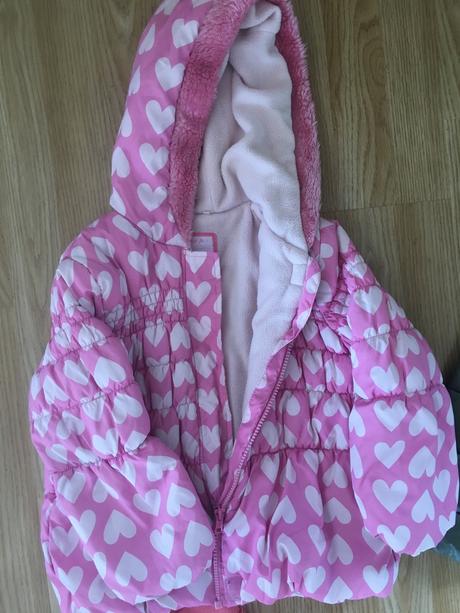 Bunda so srdiečkami, tu,110