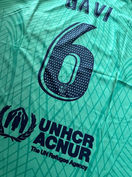 Futbalové tričko ronaldo , gavi, messi, l / m / s / xl / xxl