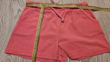 Ružove kraťasy sinsay veľ 128, sinsay,128