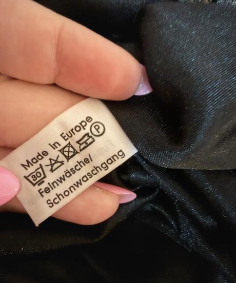 Ana alcazar elegantné vzorované šaty, m