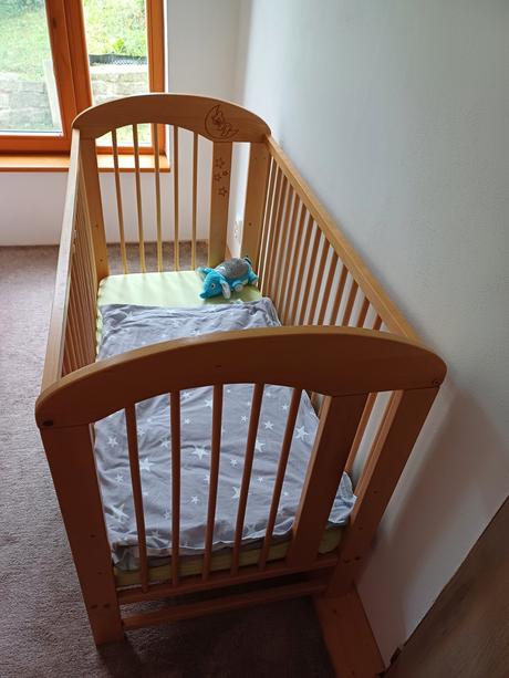 Detská postieľka 120x60cm vrátane matraca, šírka (cm): 120,dĺžka (cm): 60