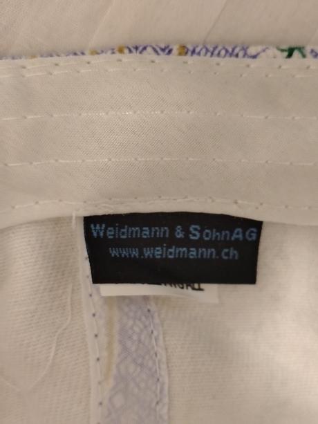 Farebná šiltovka s kvietkami č. 605, weidmann,