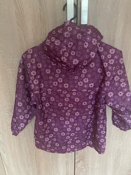 Tenká vetrovka, tu,122