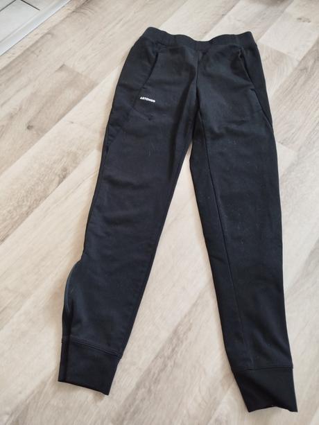 Tepláky, decathlon,140