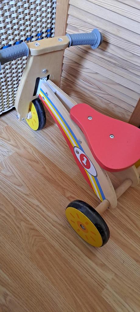 Playtive drevené odrážadlo, 