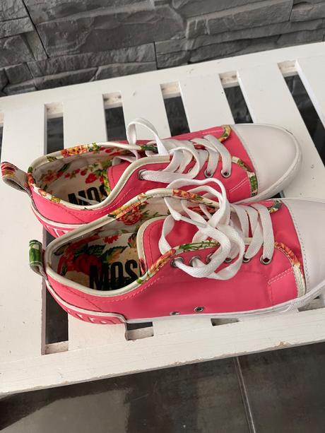 Moschino v.38, moschino,38