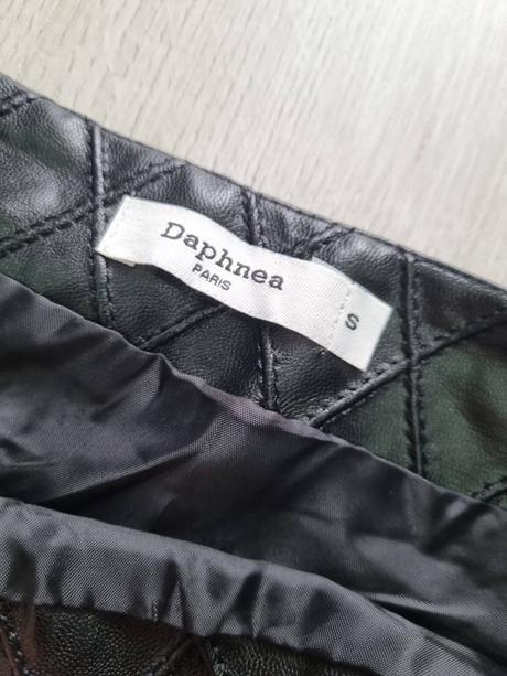 Kožená sukňa č.s, s