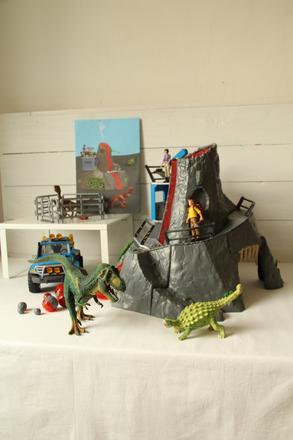 Schleich 42564 sopka + 41464 vozidlo s výbehom, 