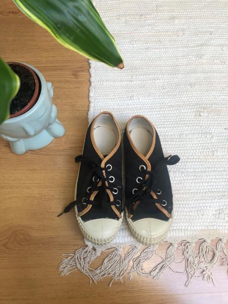Čierne šnúrovacie topanky, 38
