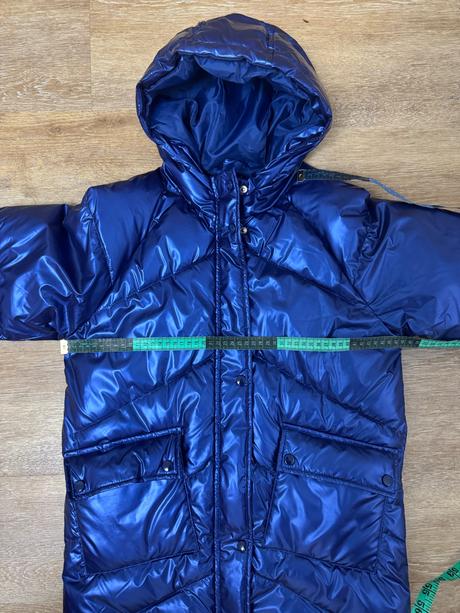 Modrá metalická bunda, sinsay,152