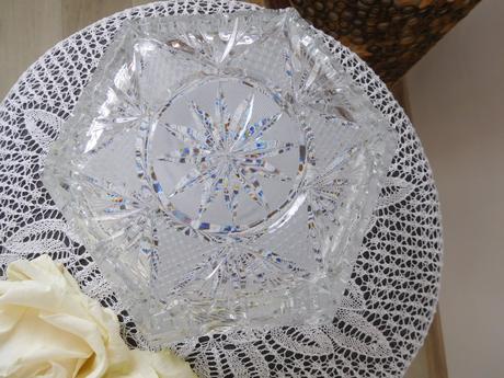 Kryštálová miska v tvare hviezdy-top top stav,, 