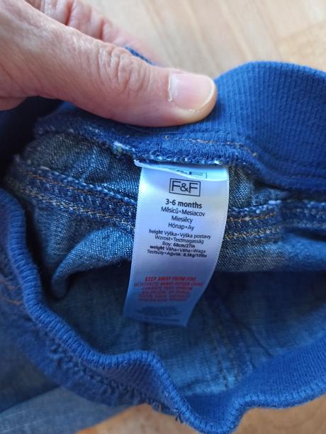 Kraťasy 68/74, f&f,68