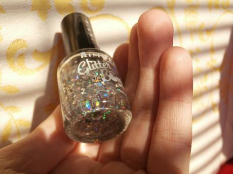 Set na nechty-laky+ krém na kožičku,