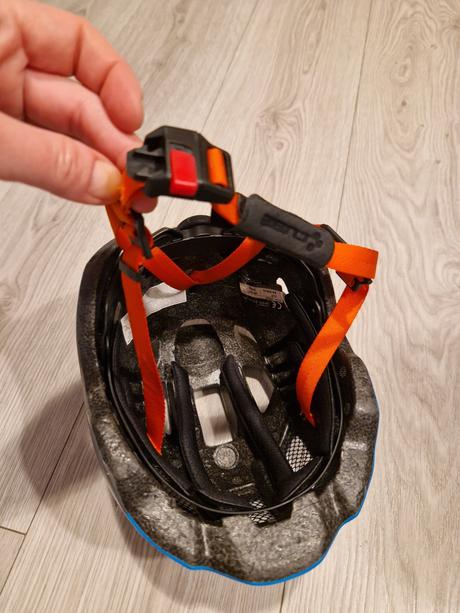 Cyklisticka prilba cube, xs