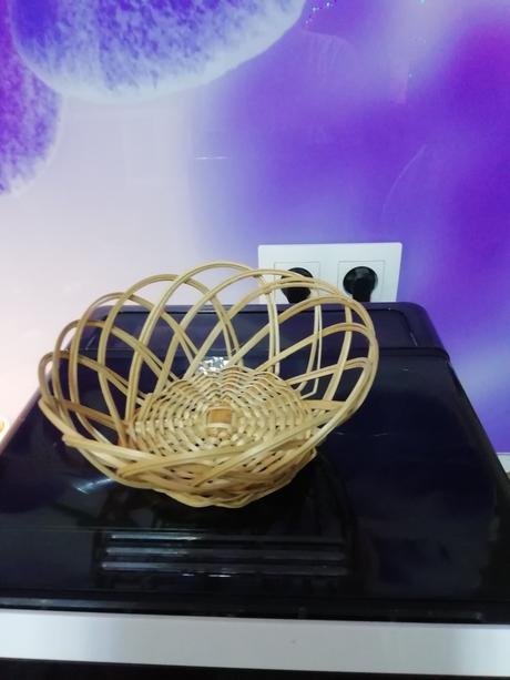 Košík na pochutiny alebo iné použitie, 