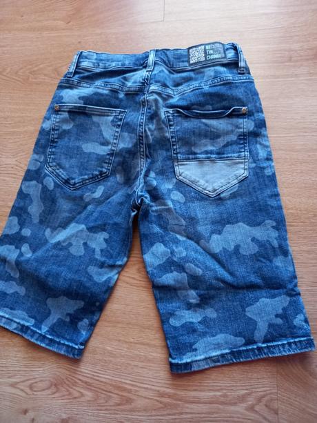 Kraťasy 152, c&a,152