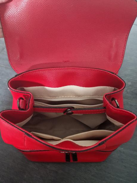 Batoh/crossbody bagger, bagger