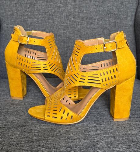 Trendy sandále, 38