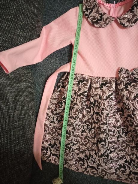 Spoločenské šaty, 116