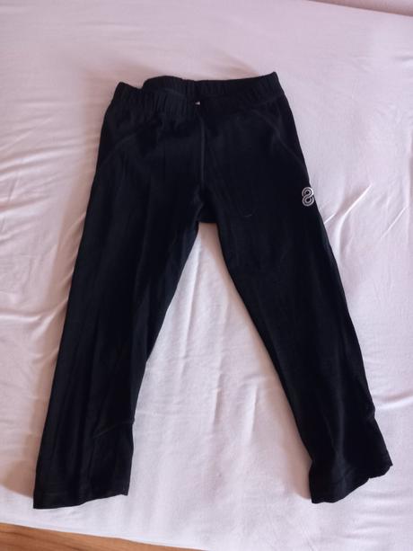 Trištvrťové nohavice, 146