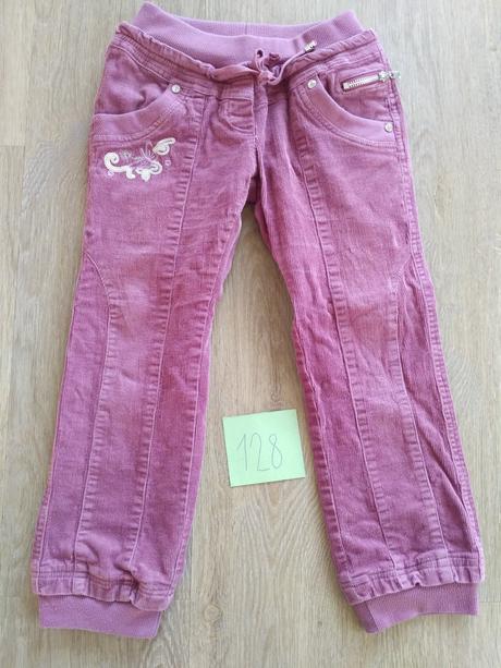 Hrubsie mencestraky, 128