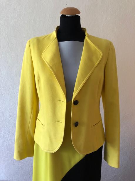 Spoločenské šaty, 40