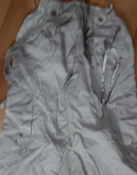 Sportove nohavice, 128