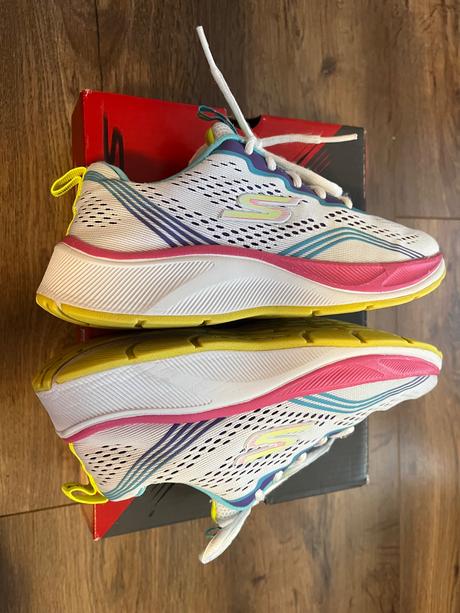 Tenisky, skechers,34