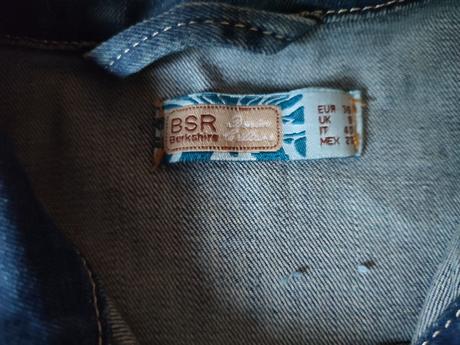 Riflova bundička, bershka,xs
