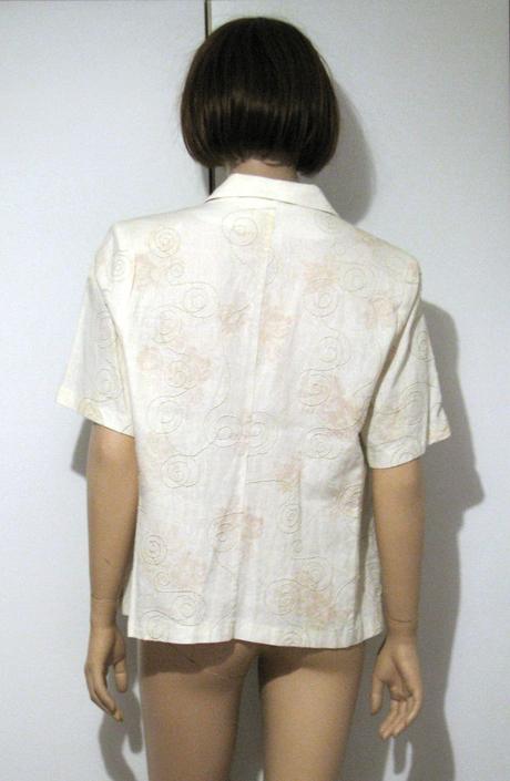 Krémové letné sako, 52